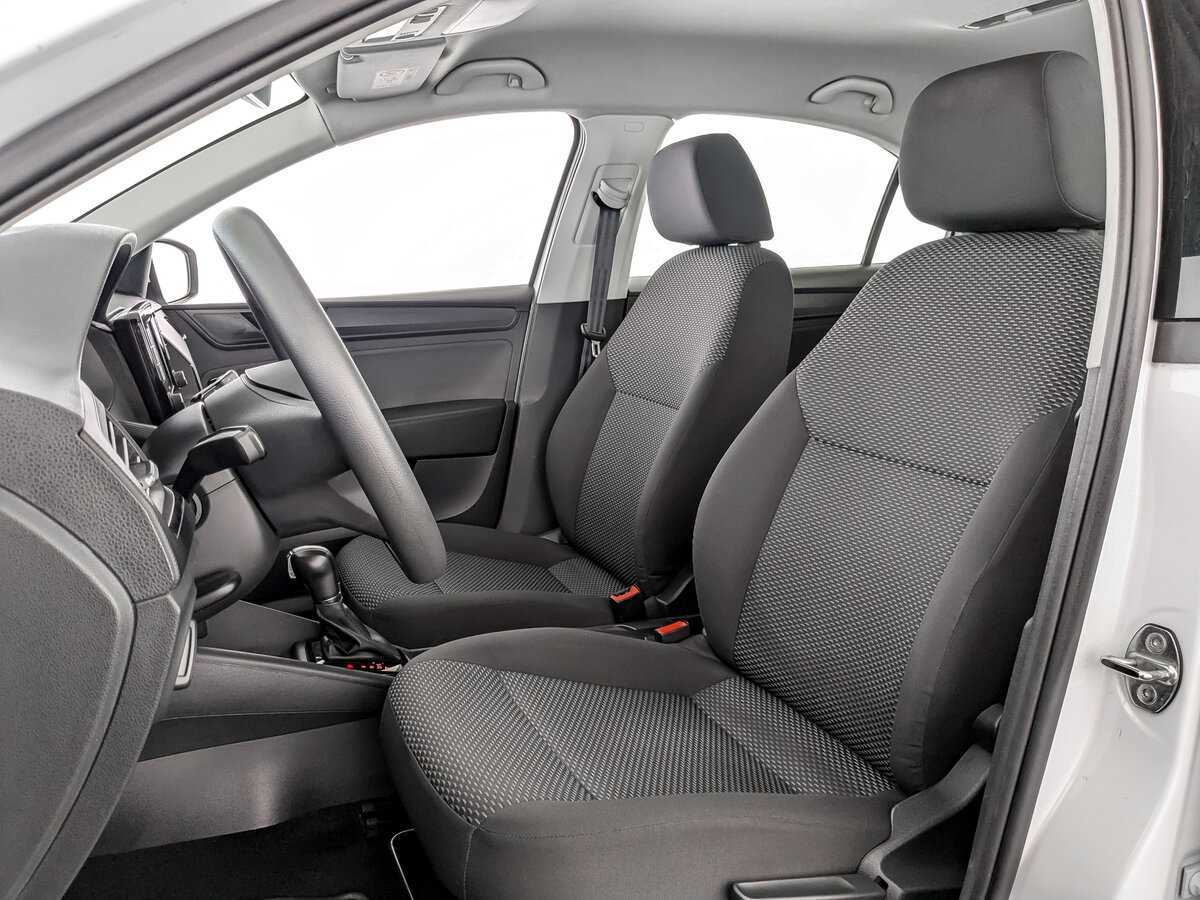 Volkswagen Polo, 2020 Фото №16