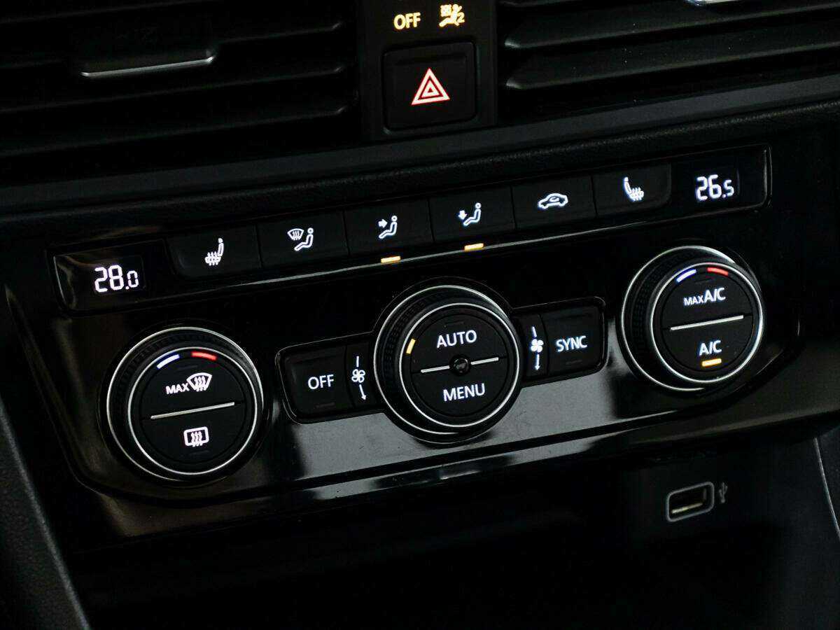 Volkswagen Jetta 8-speed, 2018 Фото №17