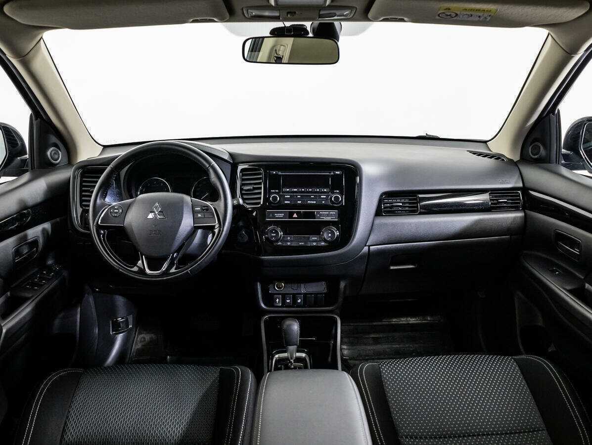 Mitsubishi Outlander, 2019 Фото №11