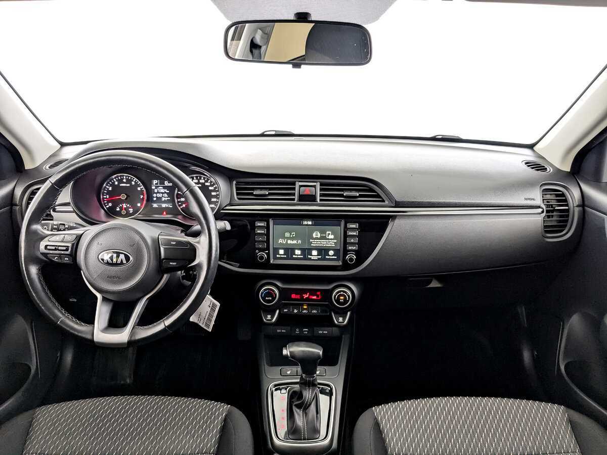 Kia Rio, 2018 Фото №12