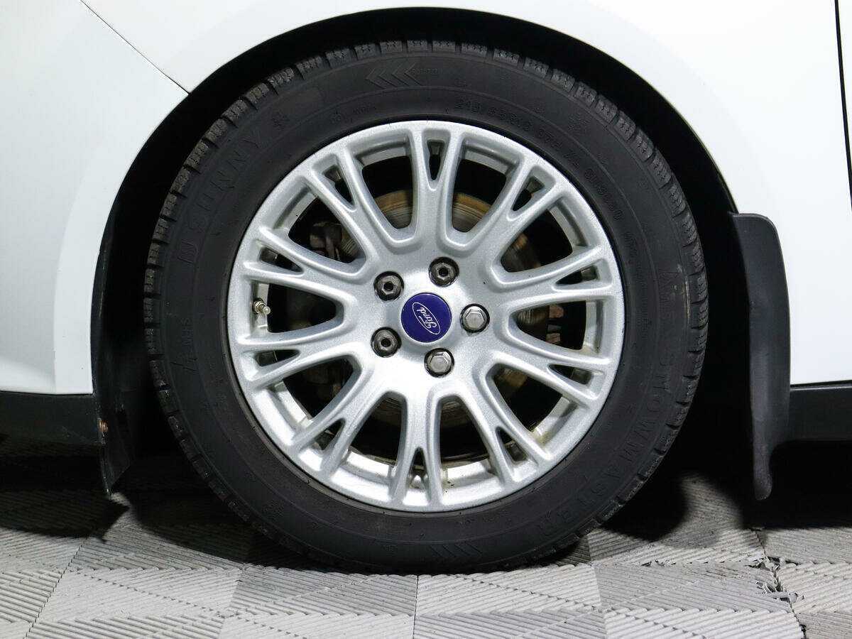 Ford Focus, 2013 Фото №13