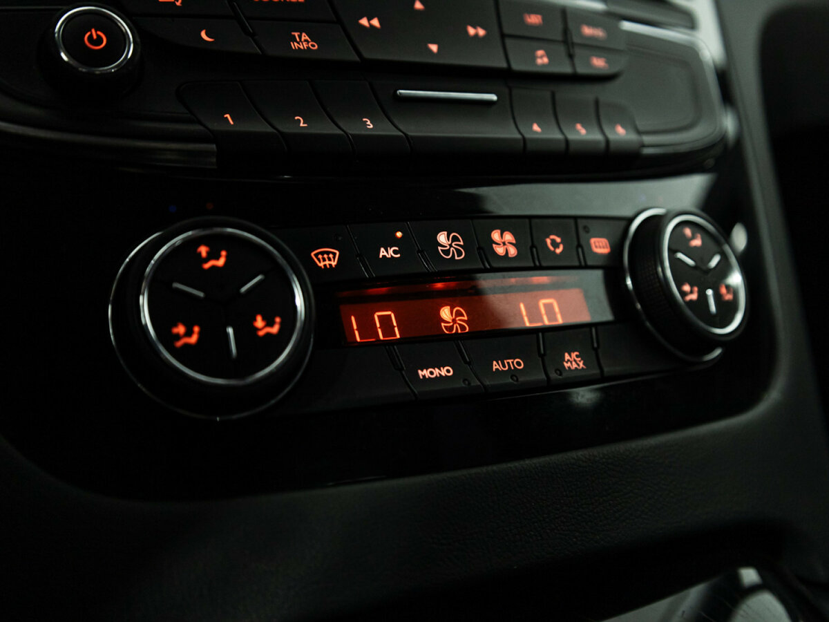 Peugeot 508 I, 2012 Фото №14