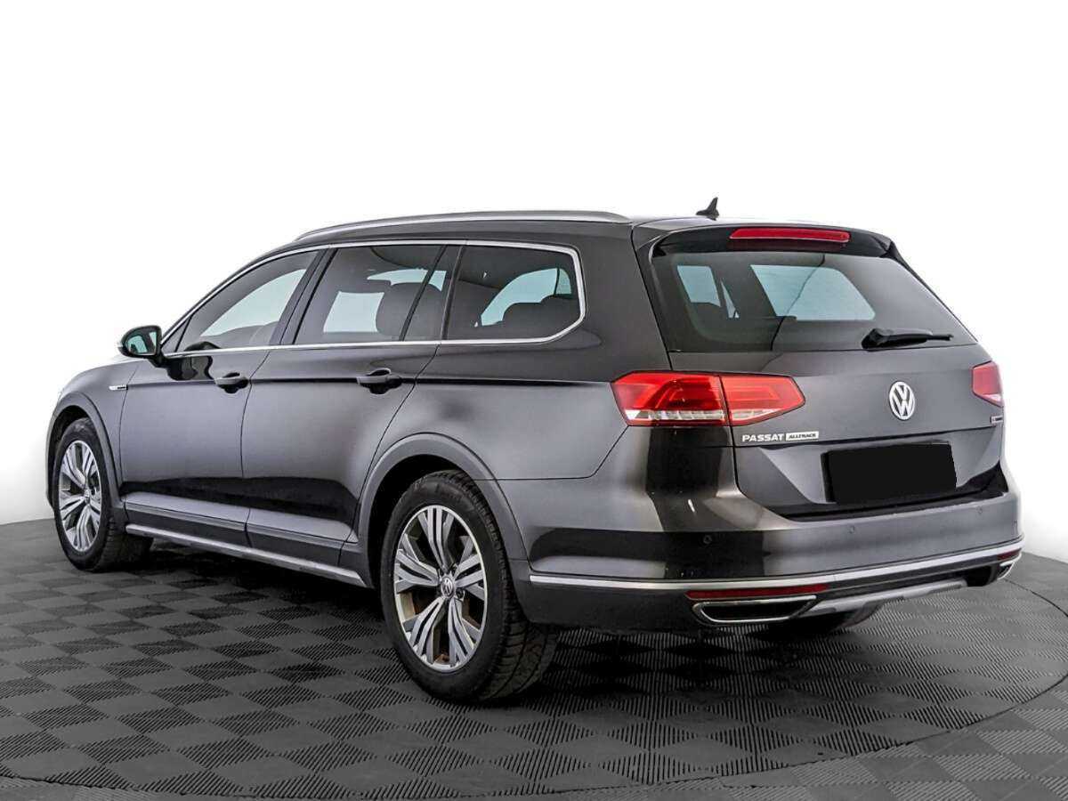 Volkswagen Passat Alltrack, 2018 Фото №7