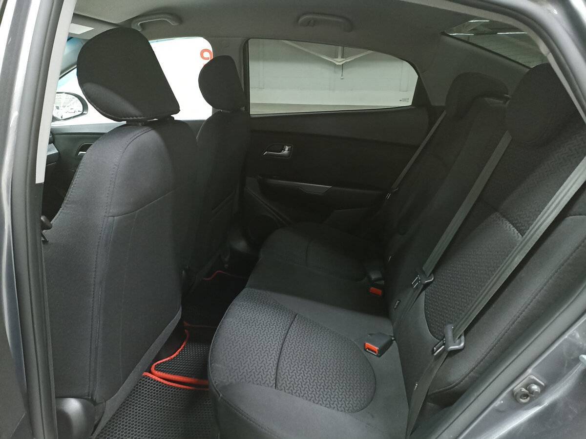 Kia Rio, 2016 Фото №12