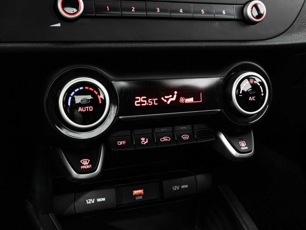 Kia Rio, 2021 Фото №22