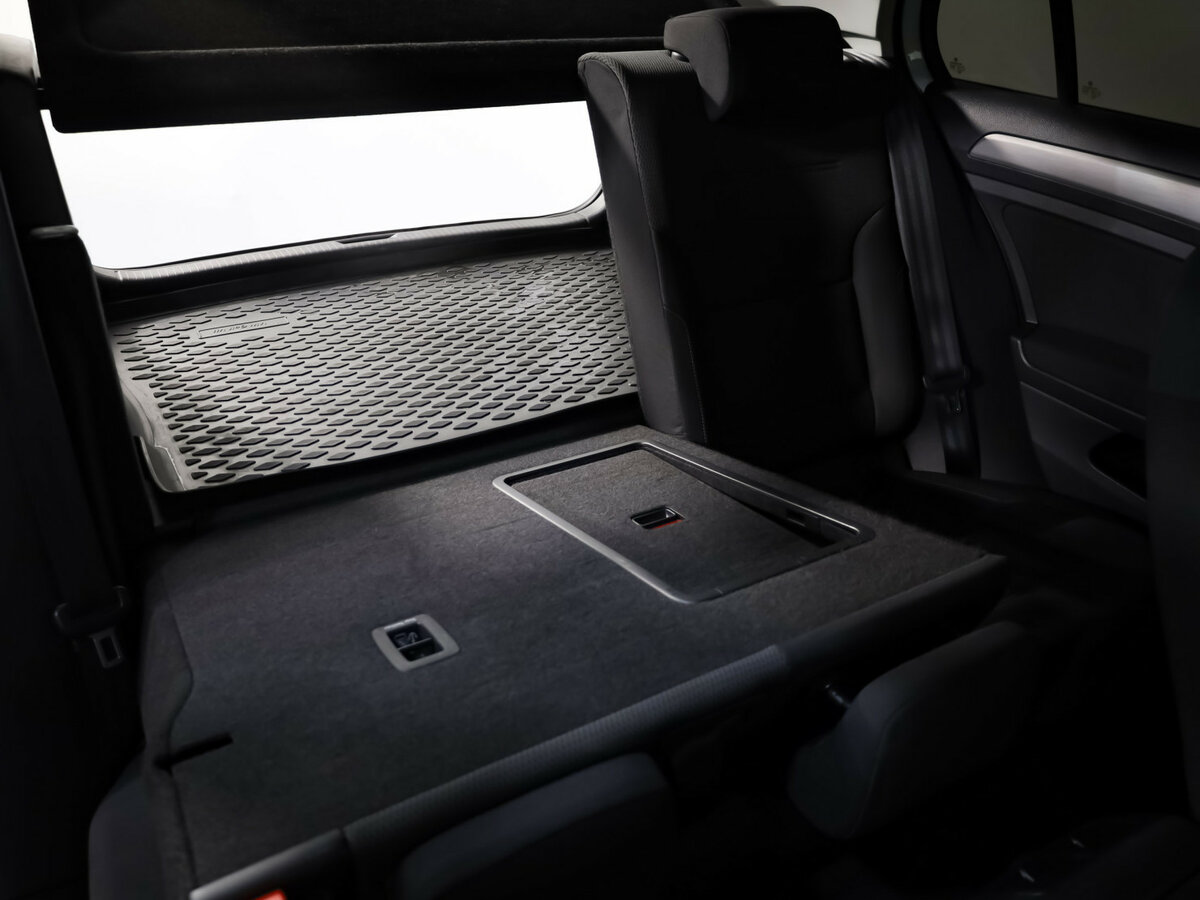 Volkswagen Golf VII, 2015 Фото №24