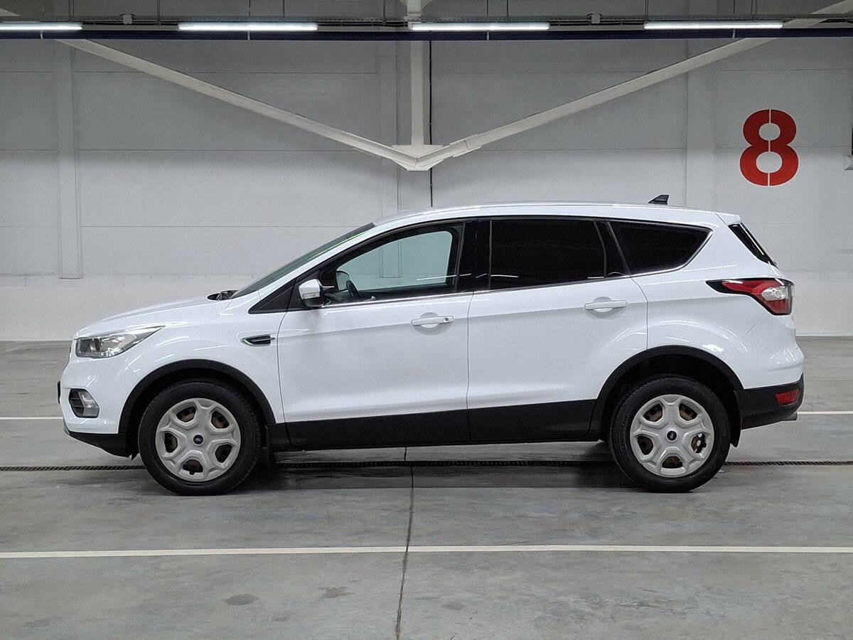 Ford Kuga II Рестайлинг, 2018 Фото №8