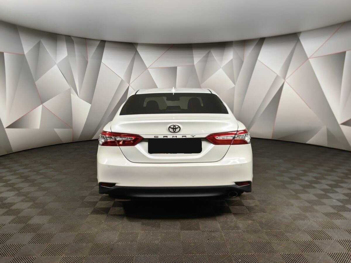 Toyota Camry, 2020 Фото №8