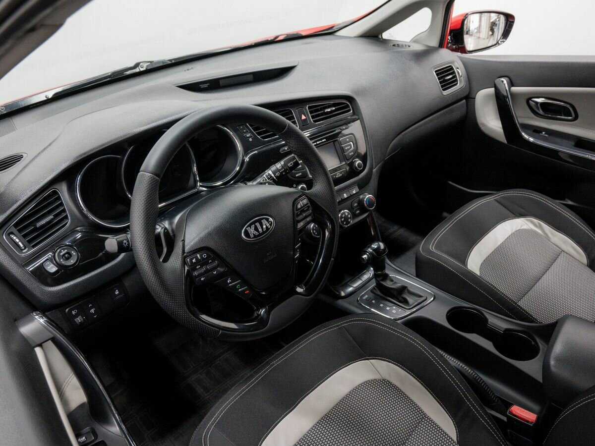 Kia Ceed, 2014 Фото №14
