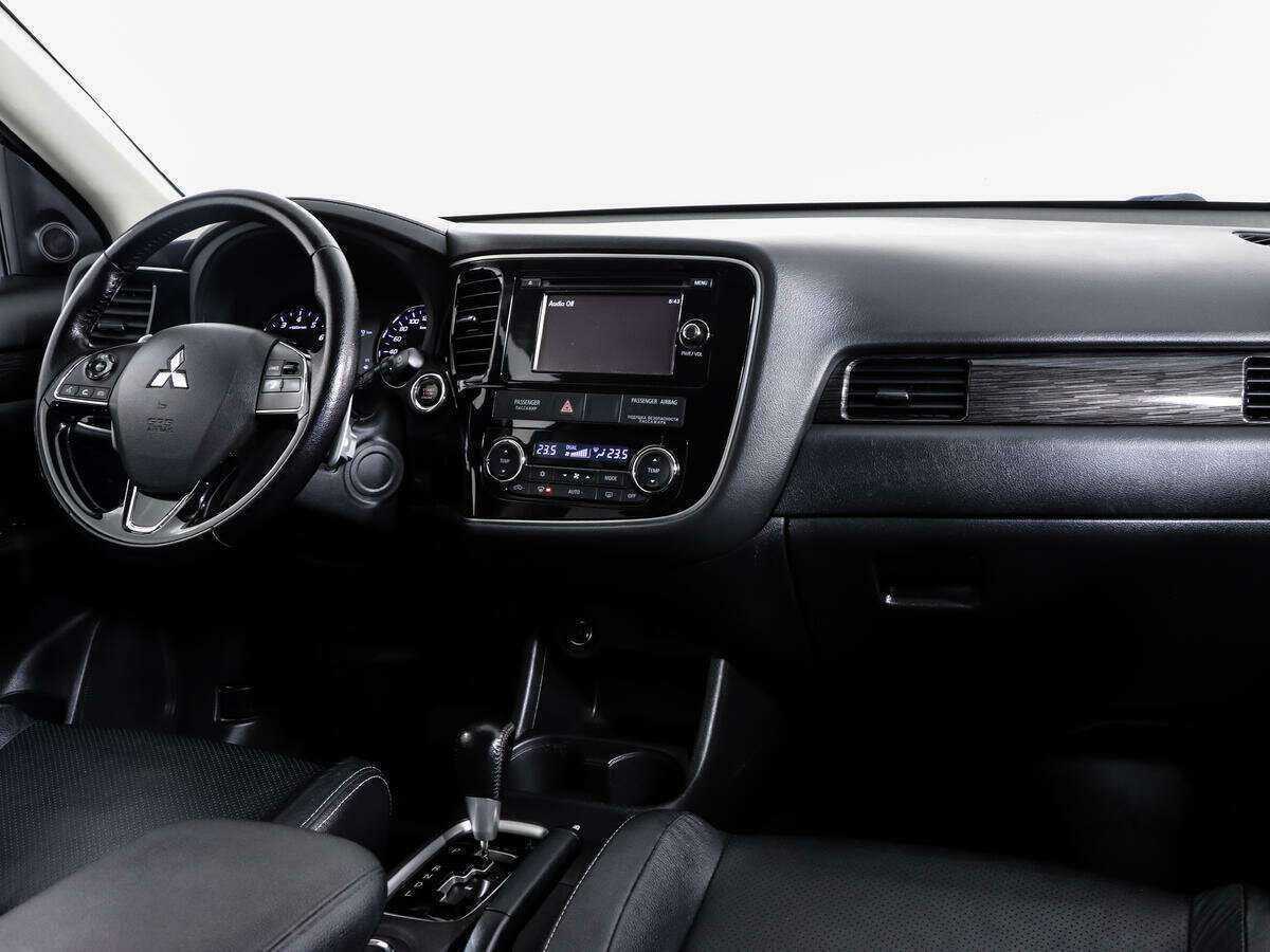 Mitsubishi Outlander, 2016 Фото №9