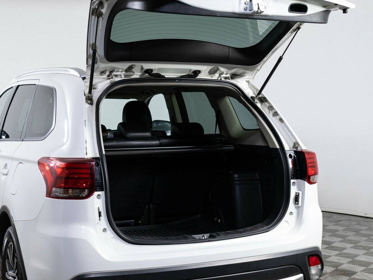 Mitsubishi Outlander, 2016 Фото №9