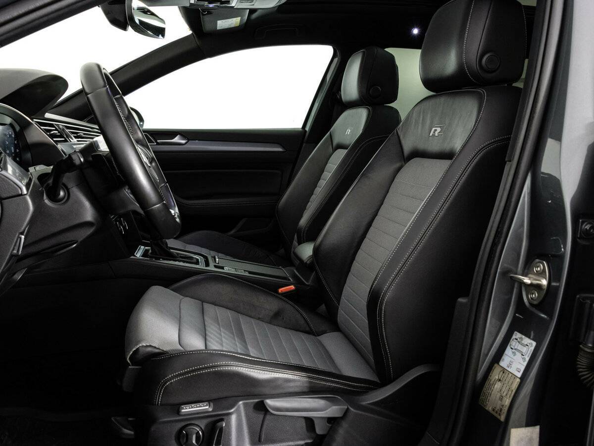 Volkswagen Passat, 2016 Фото №15