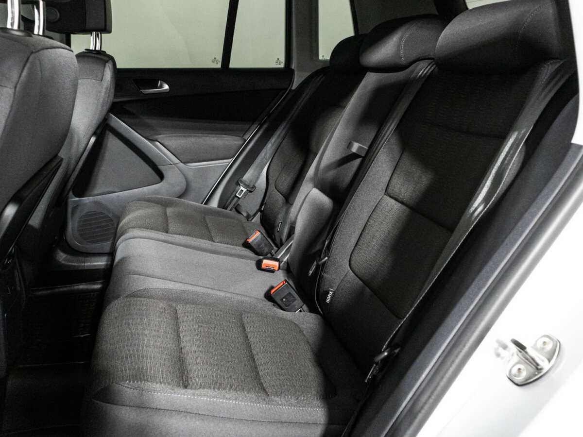Volkswagen Tiguan, 2015 Фото №10