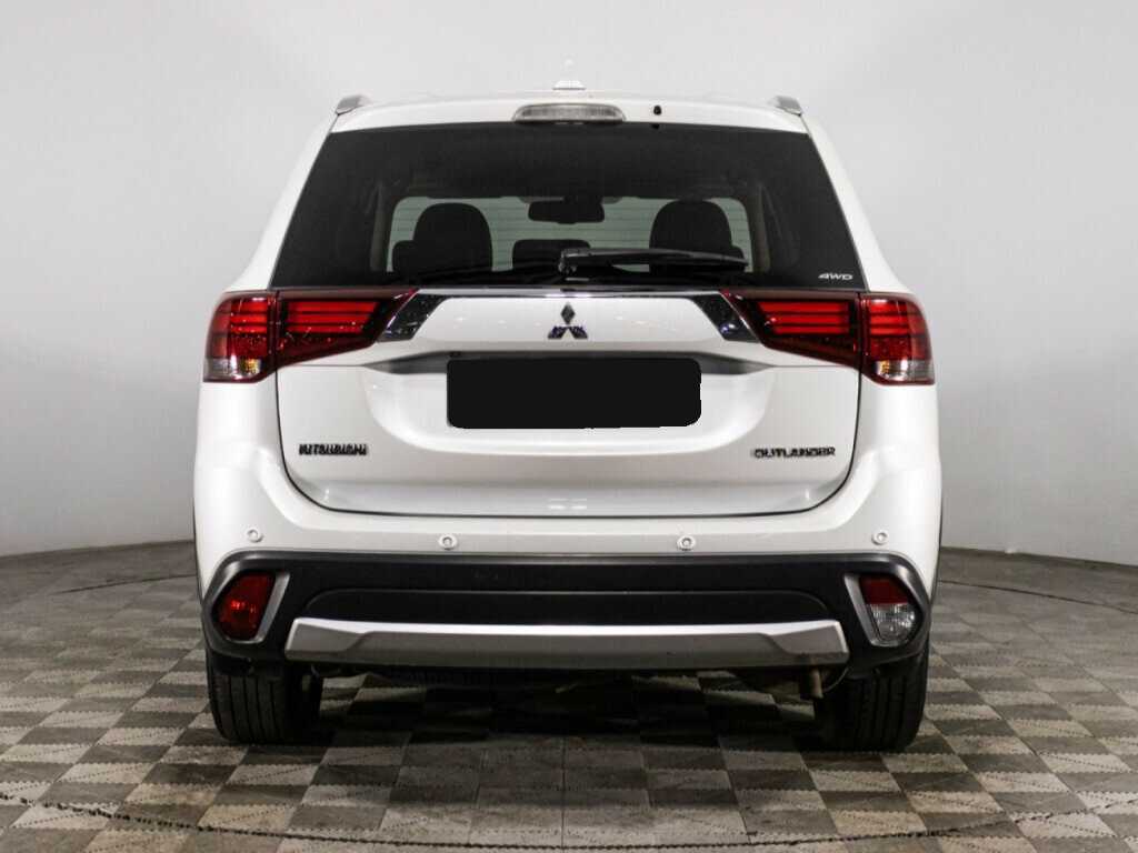 Mitsubishi Outlander, 2018 Фото №6