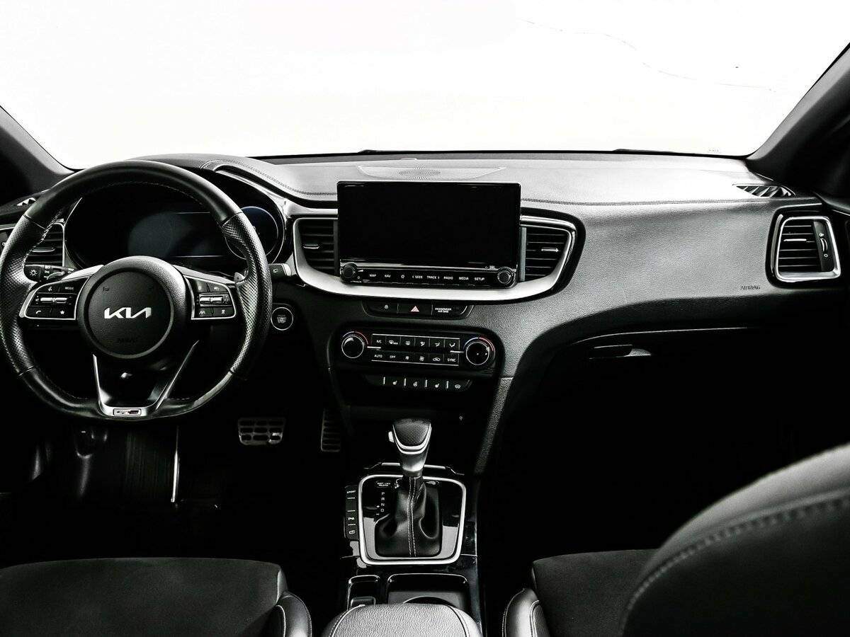 Kia Ceed, 2022 Фото №11