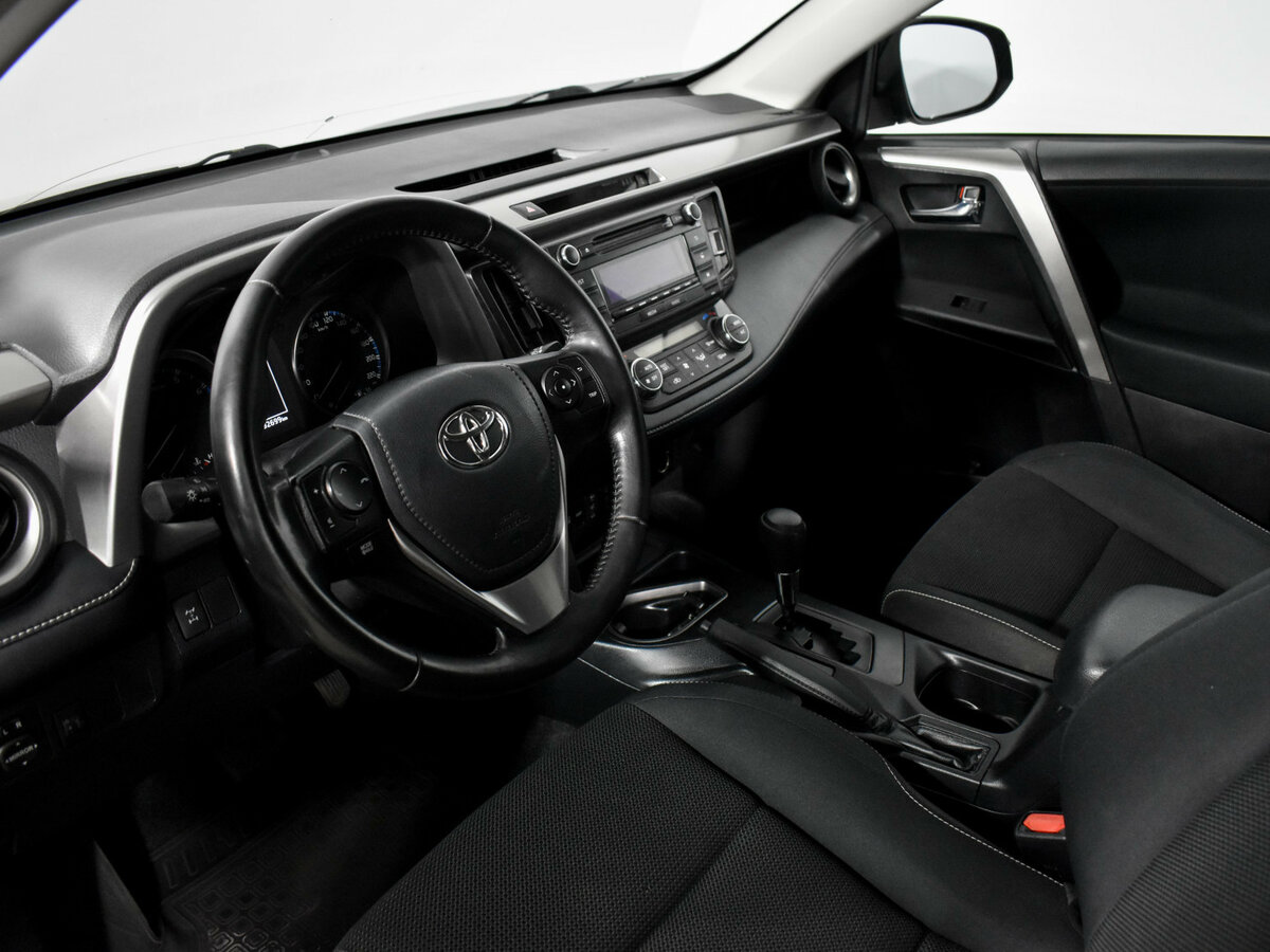 Toyota RAV4 IV (XA40) Рестайлинг, 2018 Фото №9