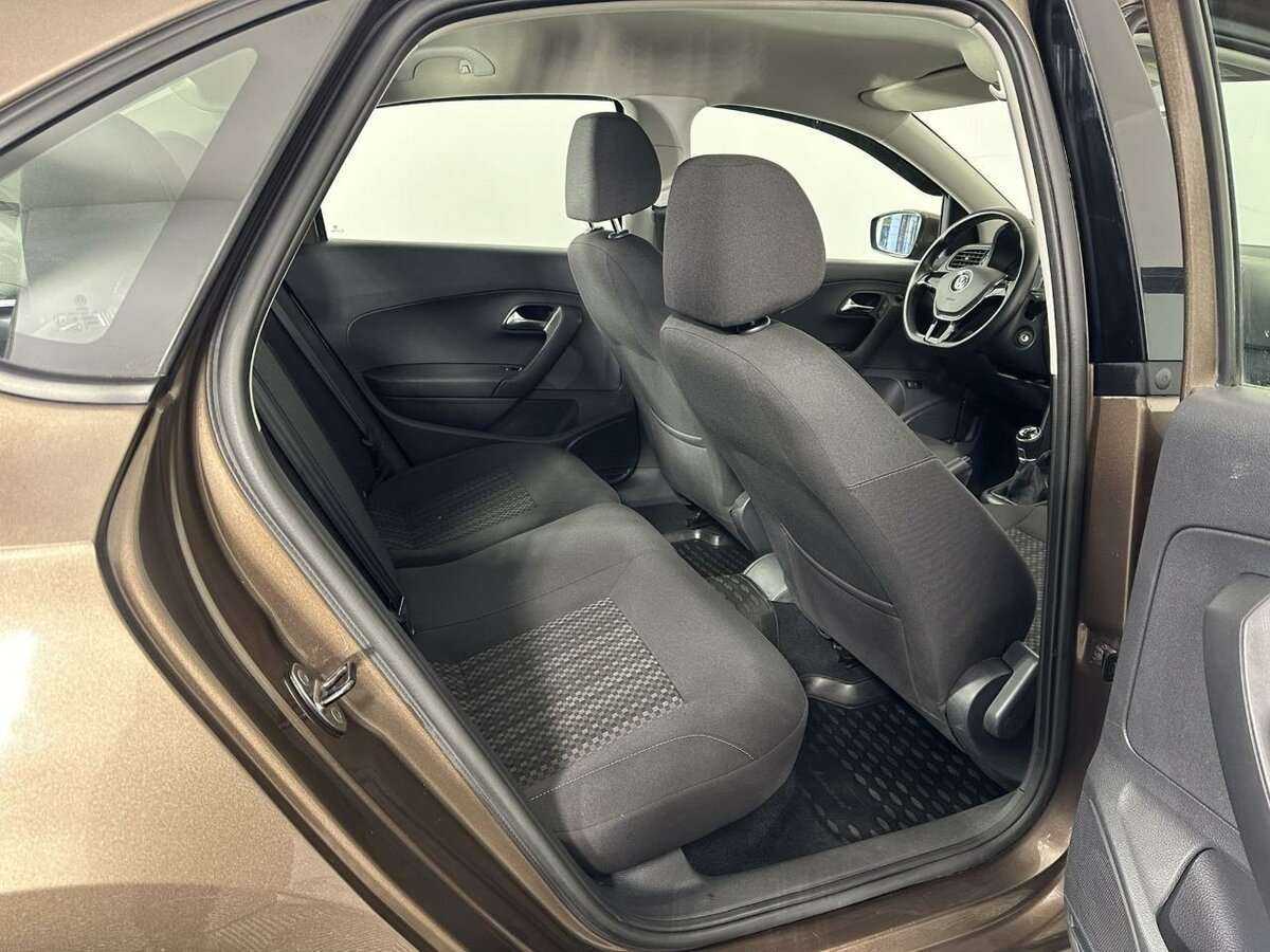 Volkswagen Polo, 2016 Фото №17