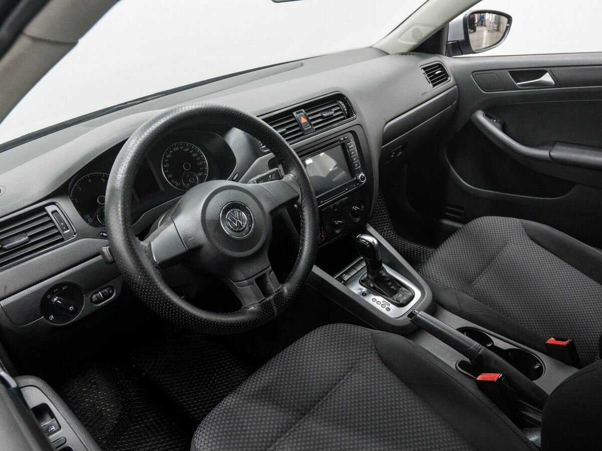 Volkswagen Jetta, 2013 Фото №13
