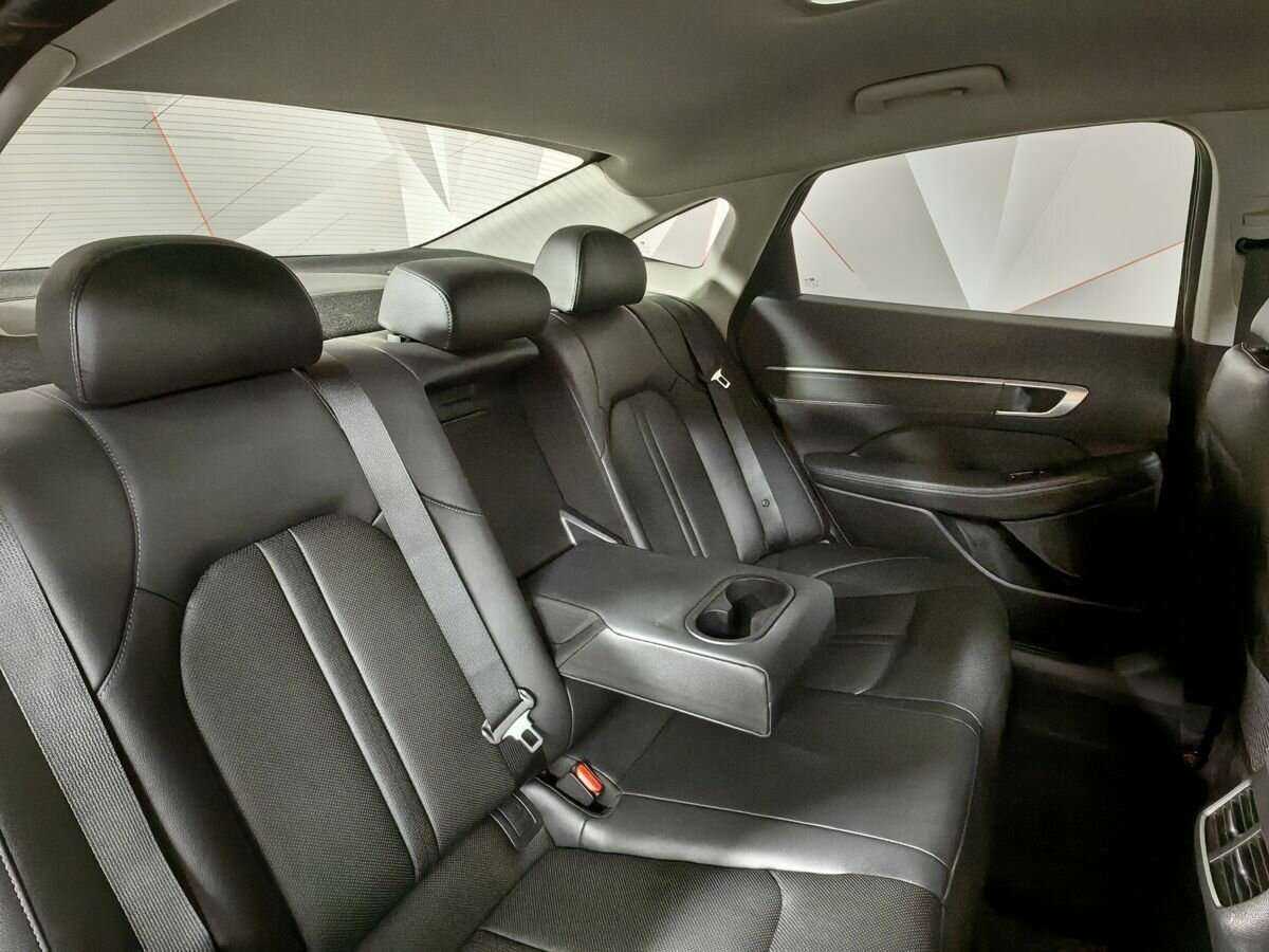 Hyundai Sonata, 2022 Фото №10