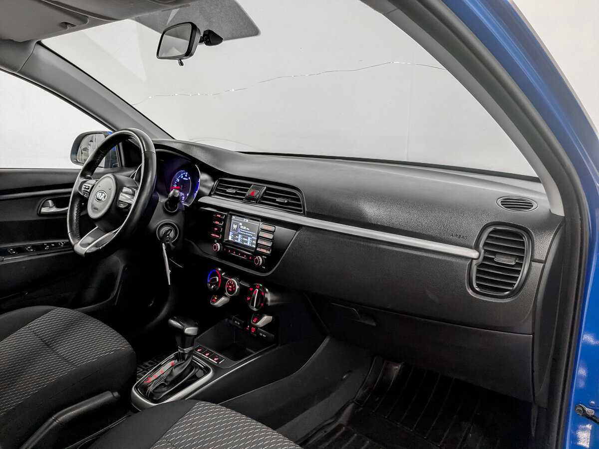 Kia Rio X-Line, 2020 Фото №10