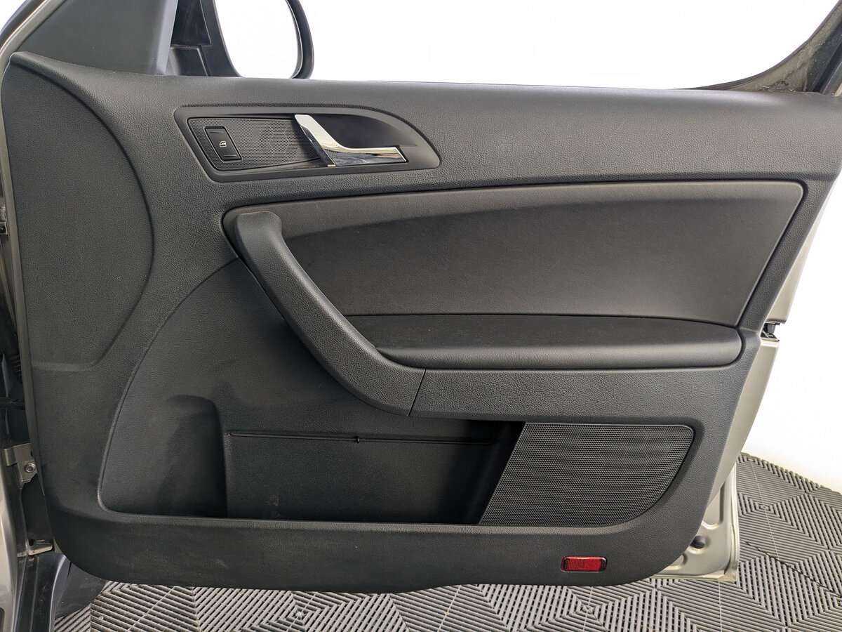 Skoda Yeti, 2017 Фото №21