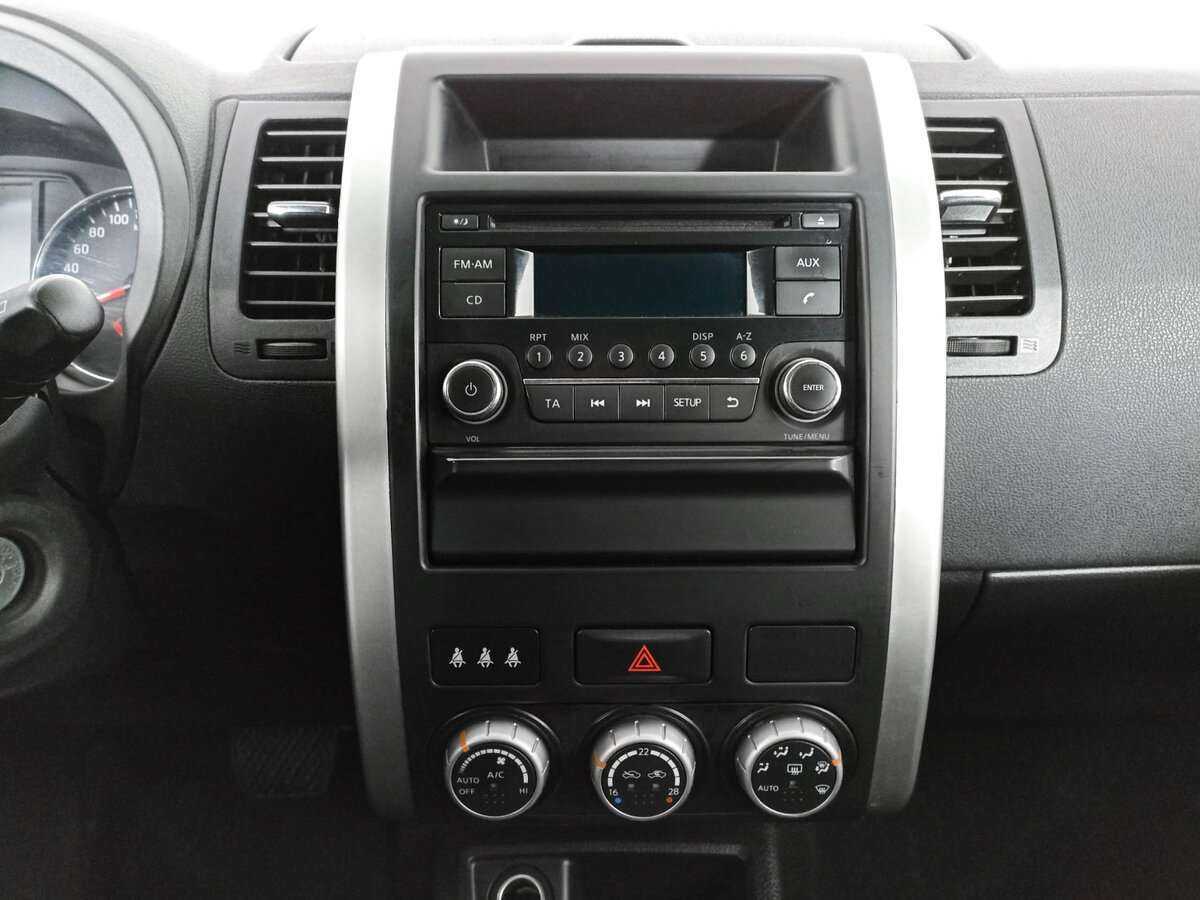 Nissan X-Trail, 2013 Фото №11