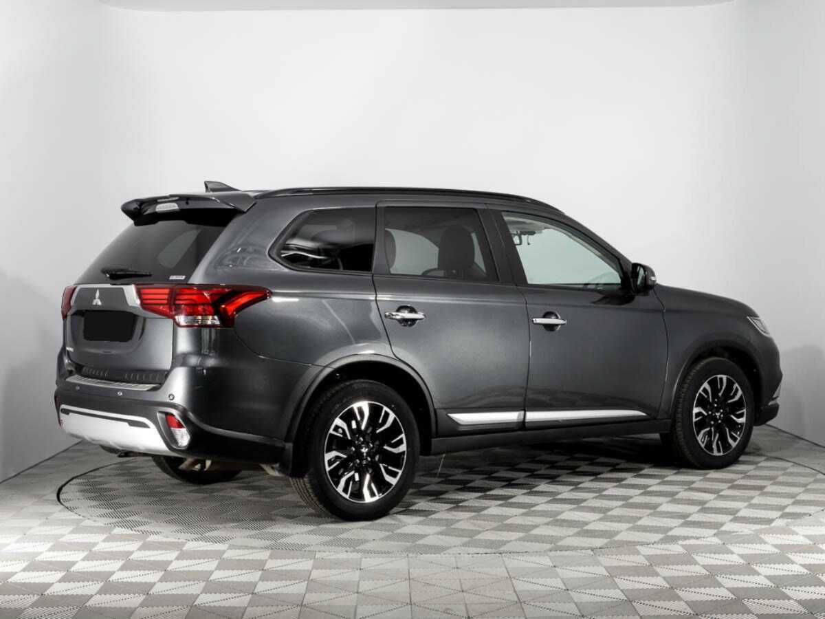 Mitsubishi Outlander, 2022 Фото №5