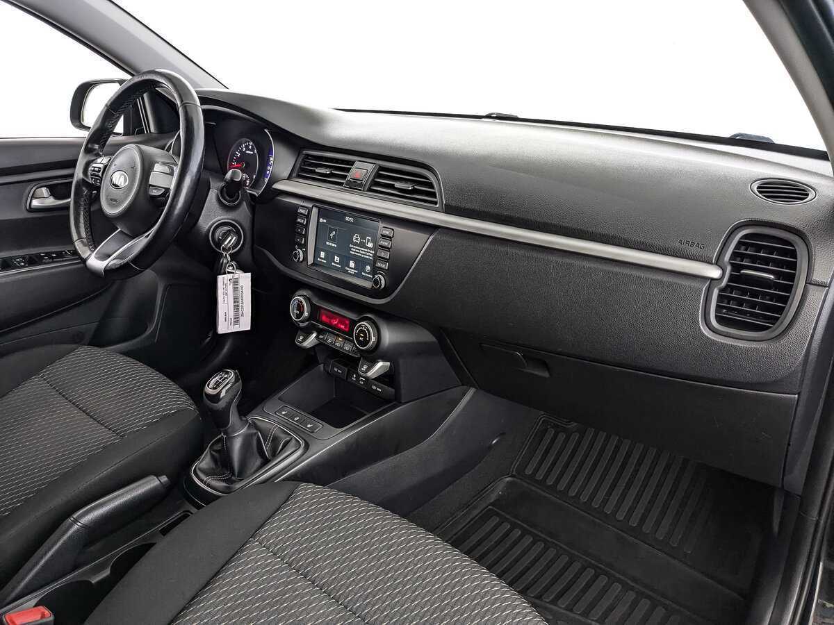 Kia Rio X-Line, 2018 Фото №9