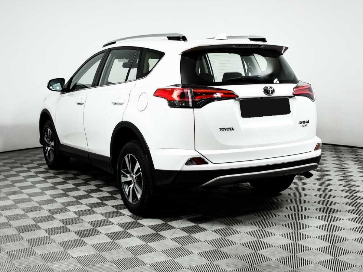 Toyota RAV4, 2018 Фото №7