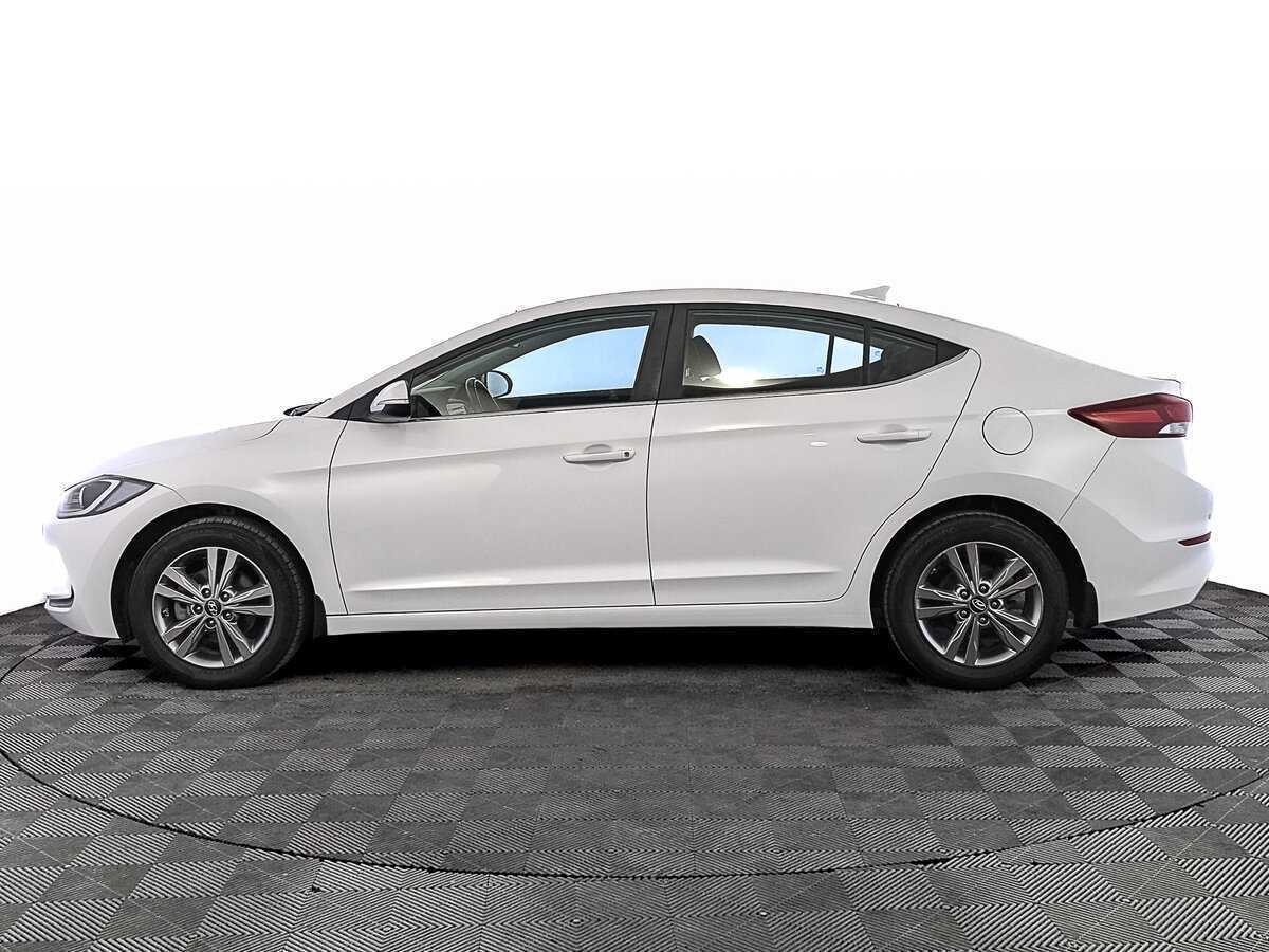 Hyundai Elantra, 2018 Фото №8