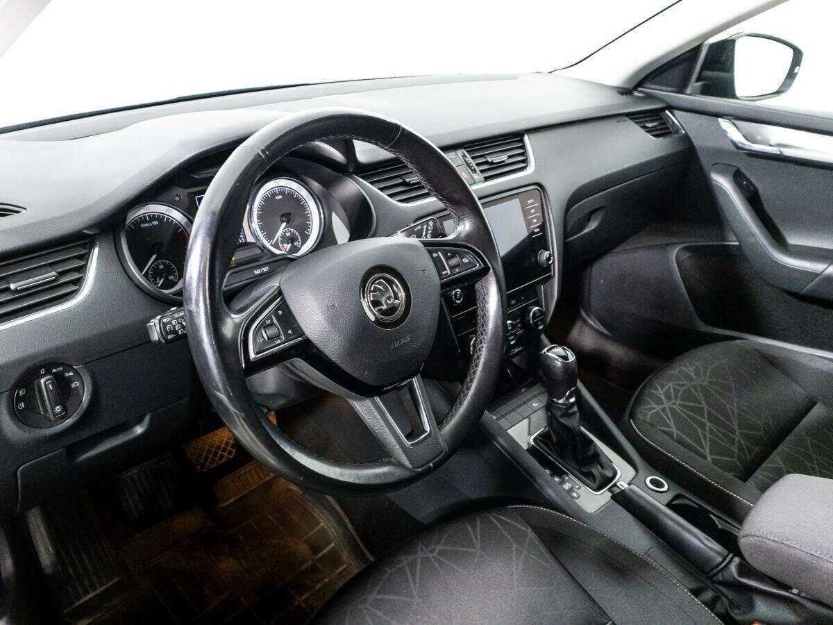 Skoda Octavia, 2019 Фото №11