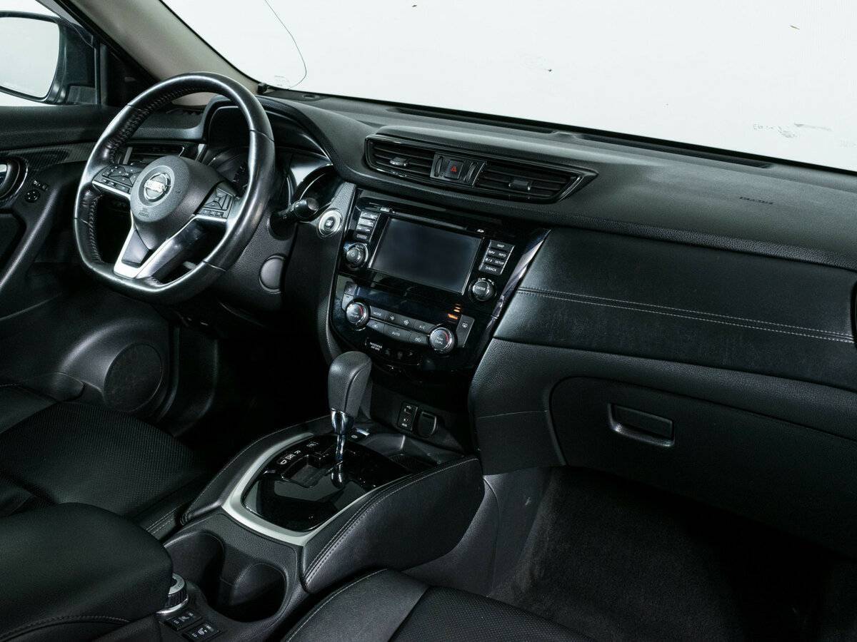 Nissan X-Trail, 2018 Фото №11