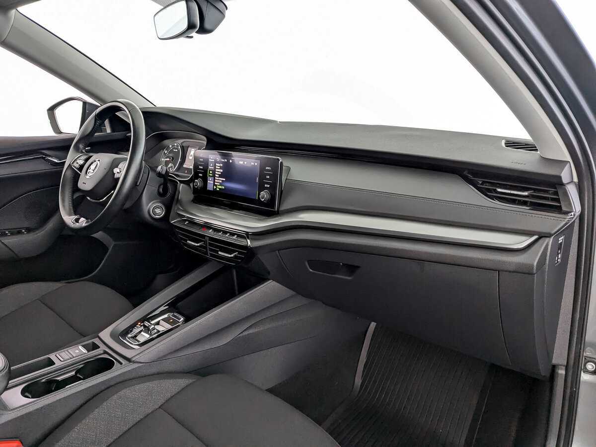 Skoda Octavia, 2021 Фото №9