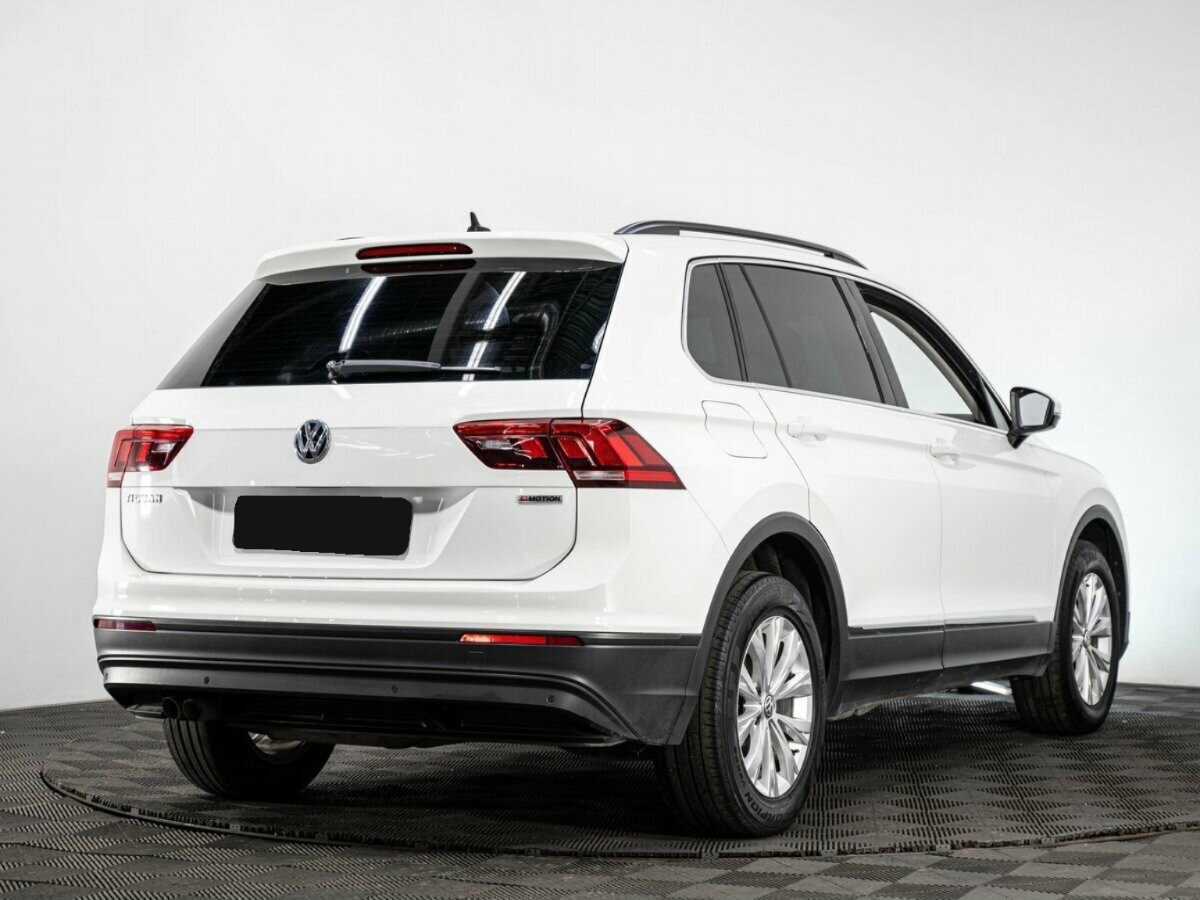 Volkswagen Tiguan, 2018 Фото №6