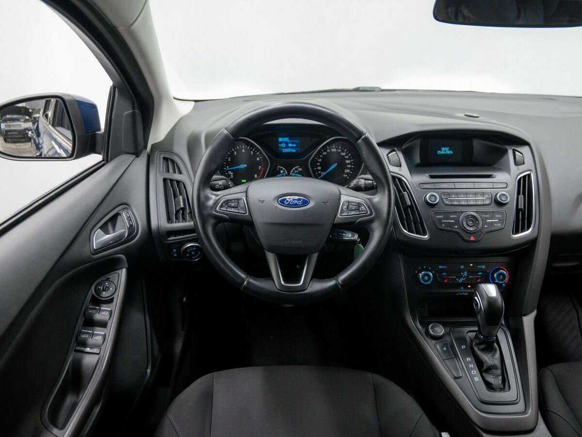Ford Focus, 2017 Фото №12