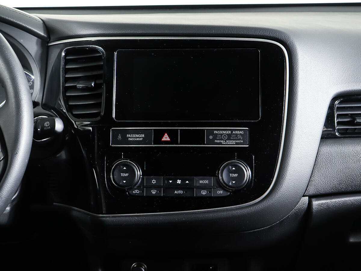 Mitsubishi Outlander, 2020 Фото №12
