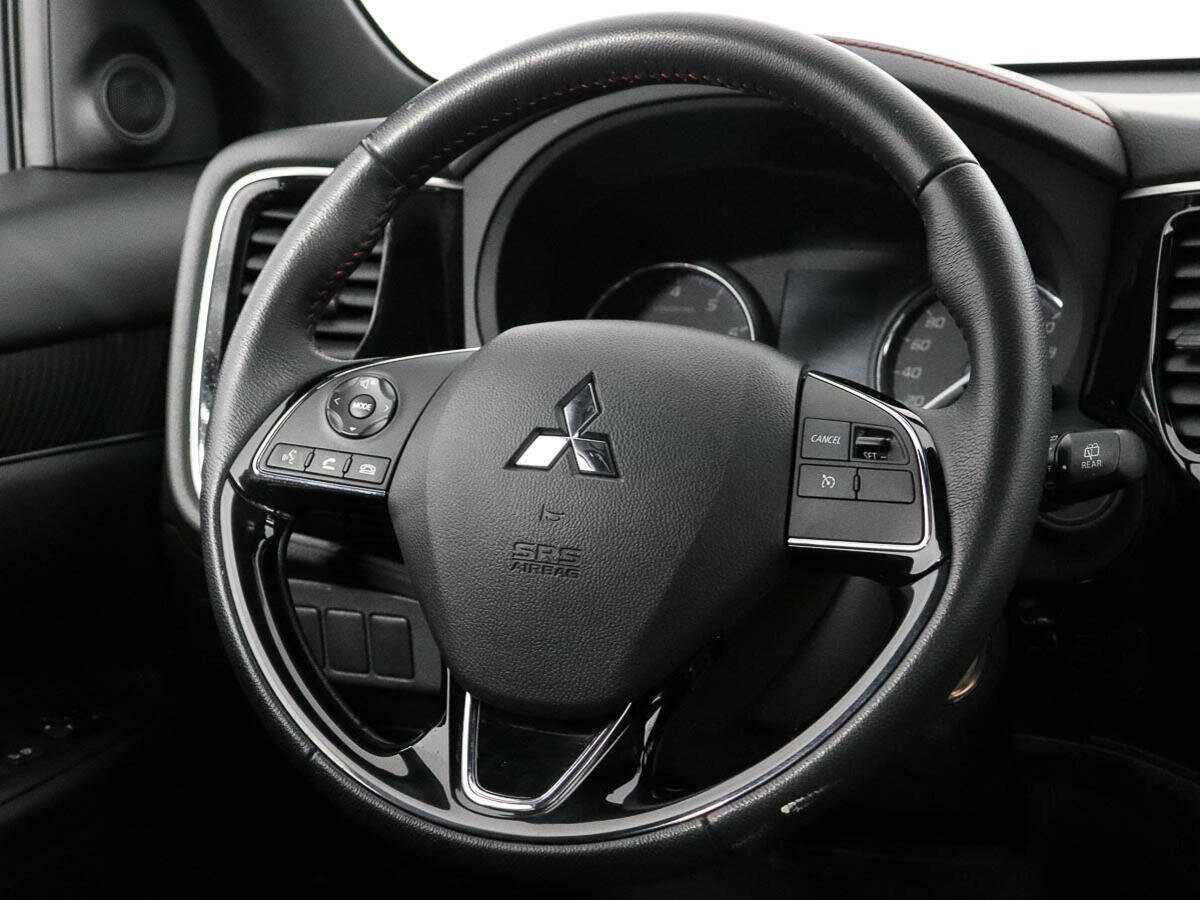 Mitsubishi Outlander, 2021 Фото №18