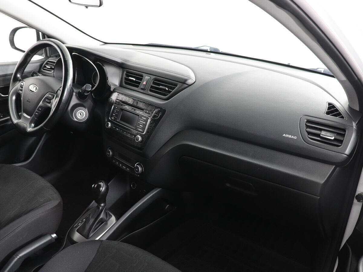 Kia Rio, 2016 Фото №10