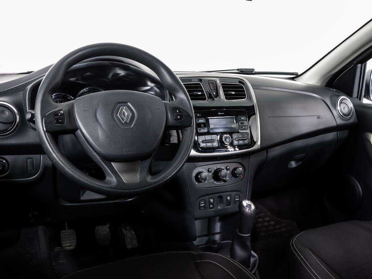 Renault Logan, 2017 Фото №11
