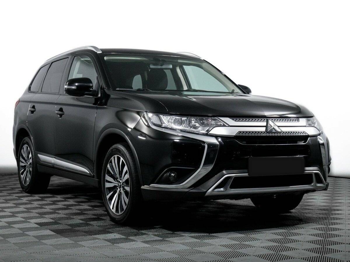 Mitsubishi Outlander, 2021 Фото №3