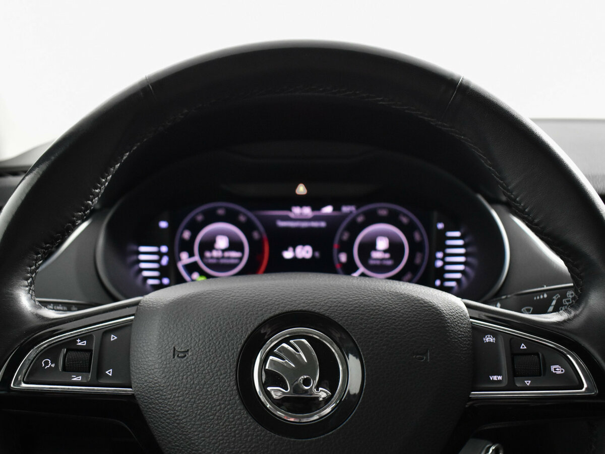 Skoda Octavia III (A7) Рестайлинг, 2019 Фото №14