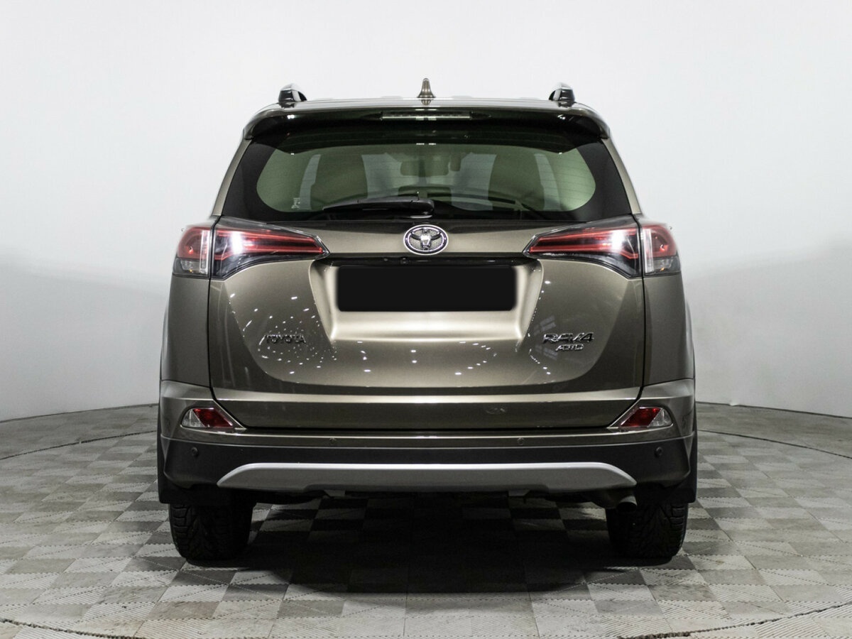 Toyota RAV4 IV (XA40) Рестайлинг, 2015 Фото №6