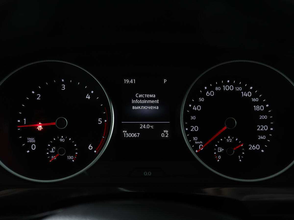 Volkswagen Tiguan, 2018 Фото №13