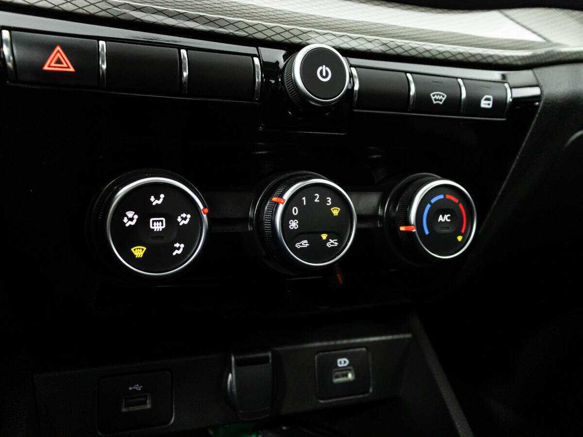 Lada (ВАЗ) Vesta, 2023 Фото №17