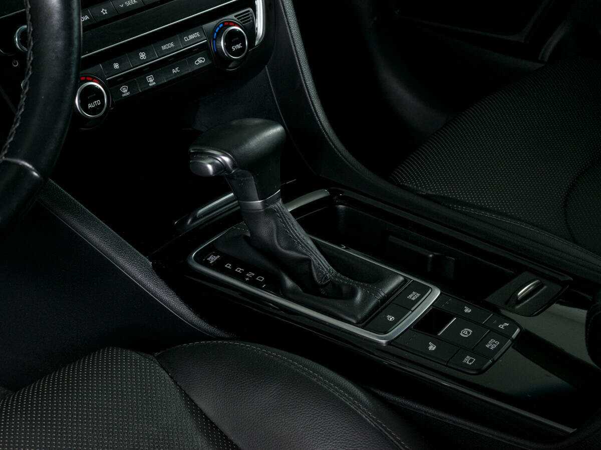 Kia Optima, 2018 Фото №16