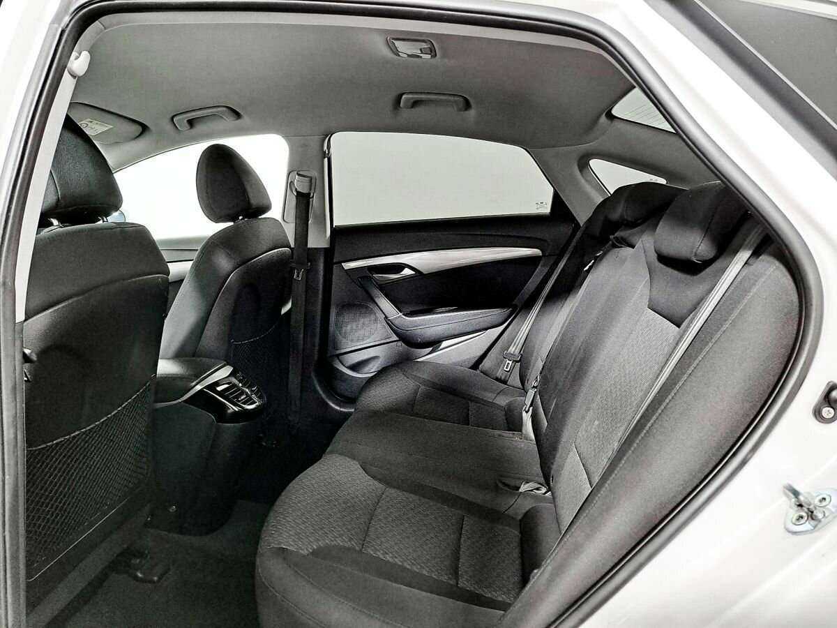 Hyundai i40, 2014 Фото №8