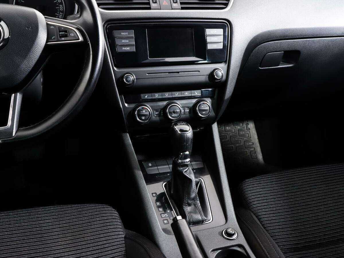 Skoda Octavia, 2015 Фото №9