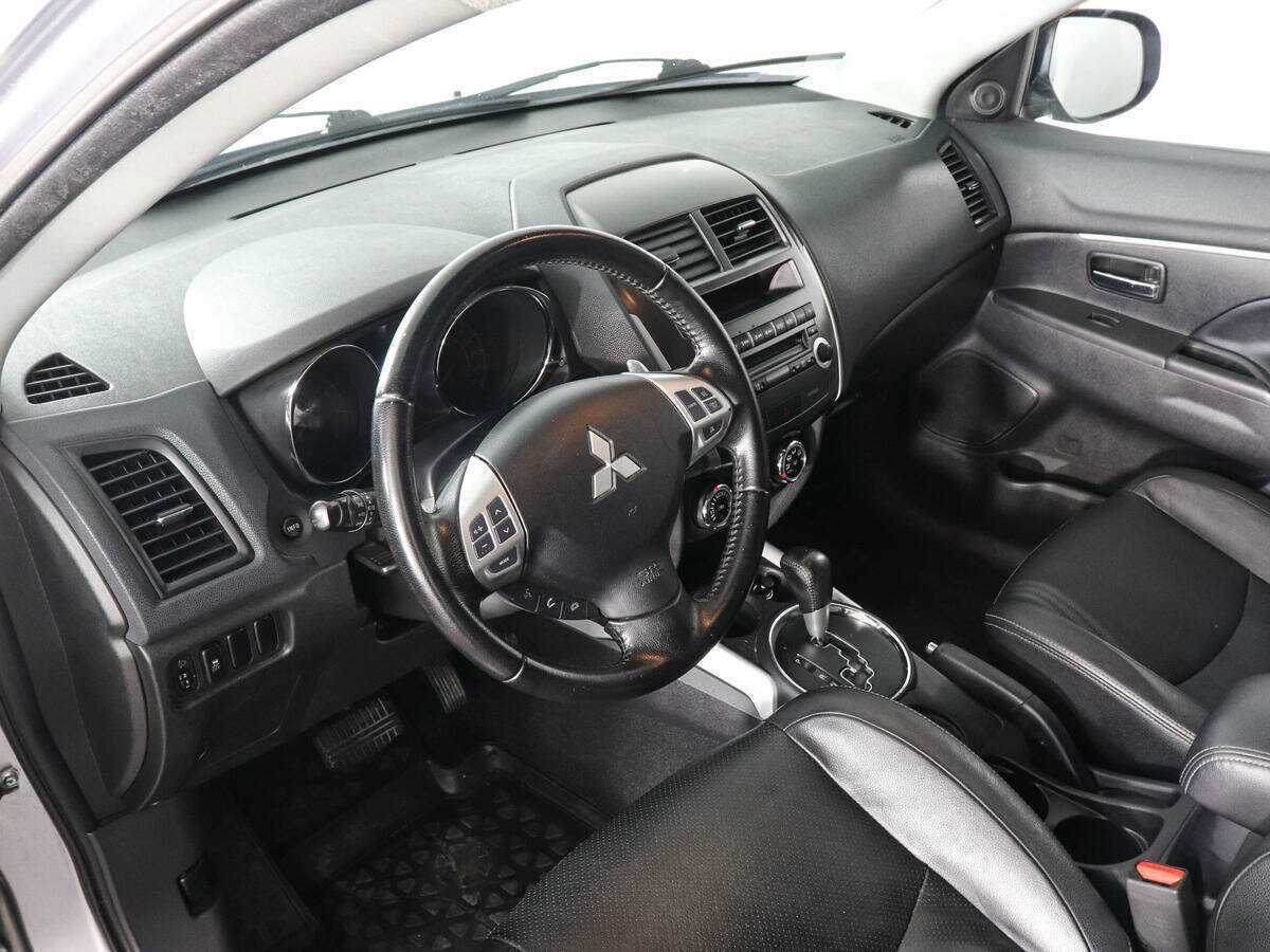 Mitsubishi ASX, 2012 Фото №9