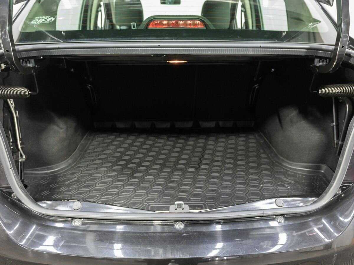 Renault Logan, 2018 Фото №24