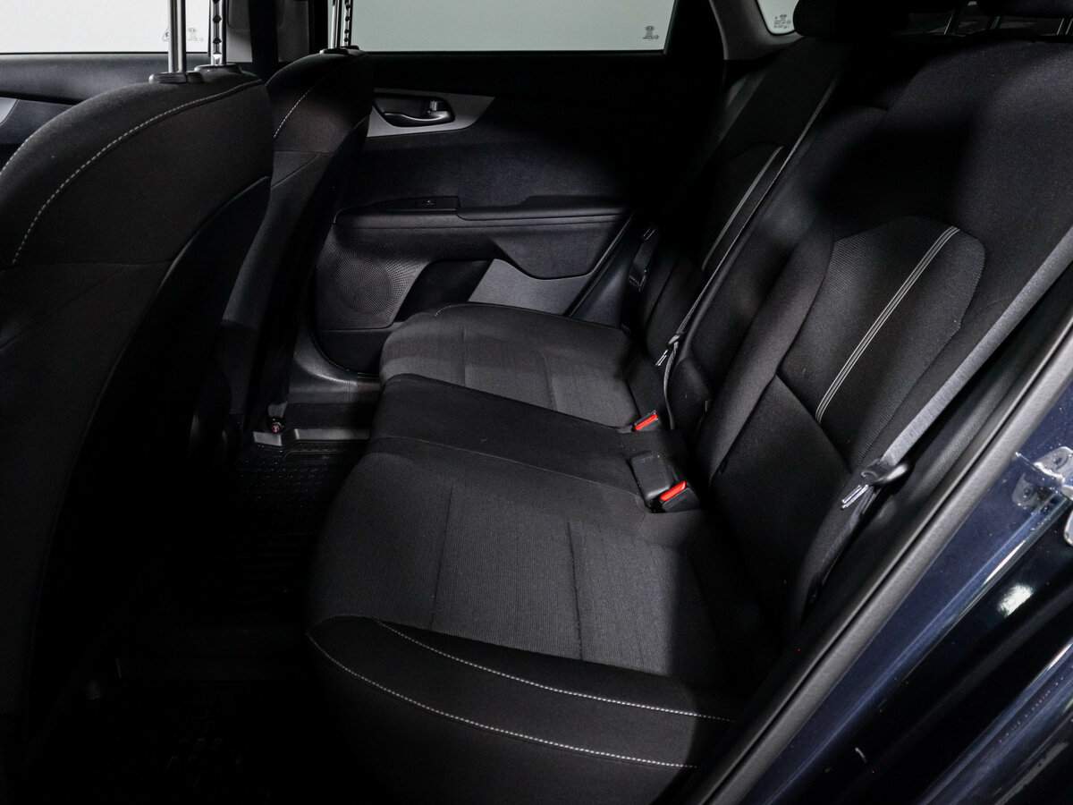 Kia Cerato, 2021 Фото №10